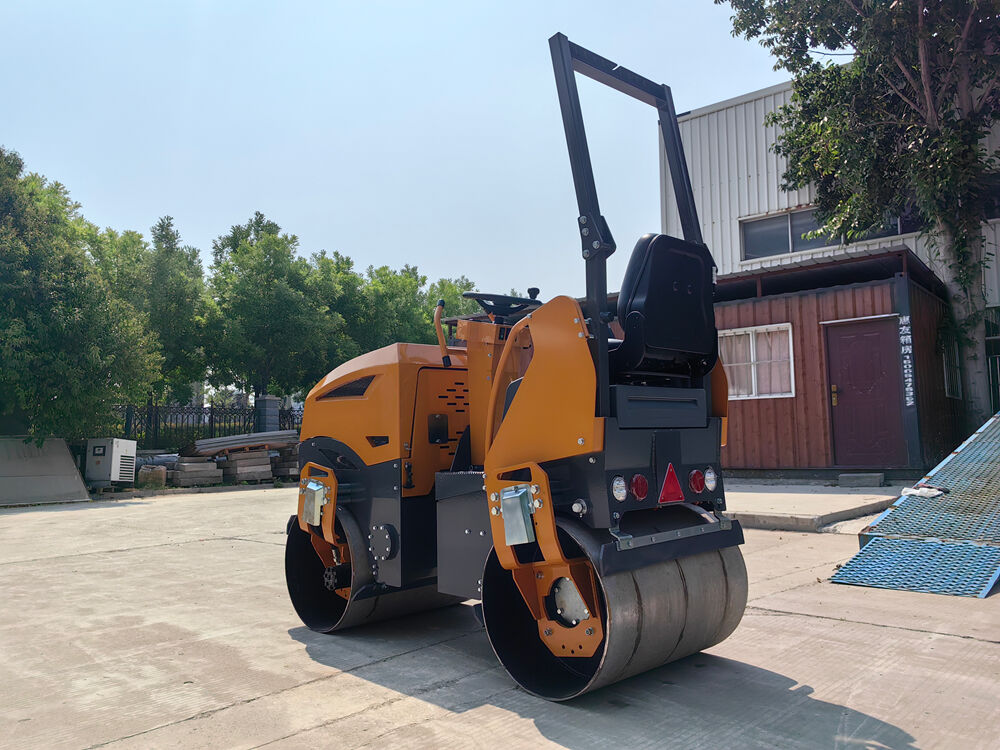 ST1200 | 1.2 ton | Vibratory roller 