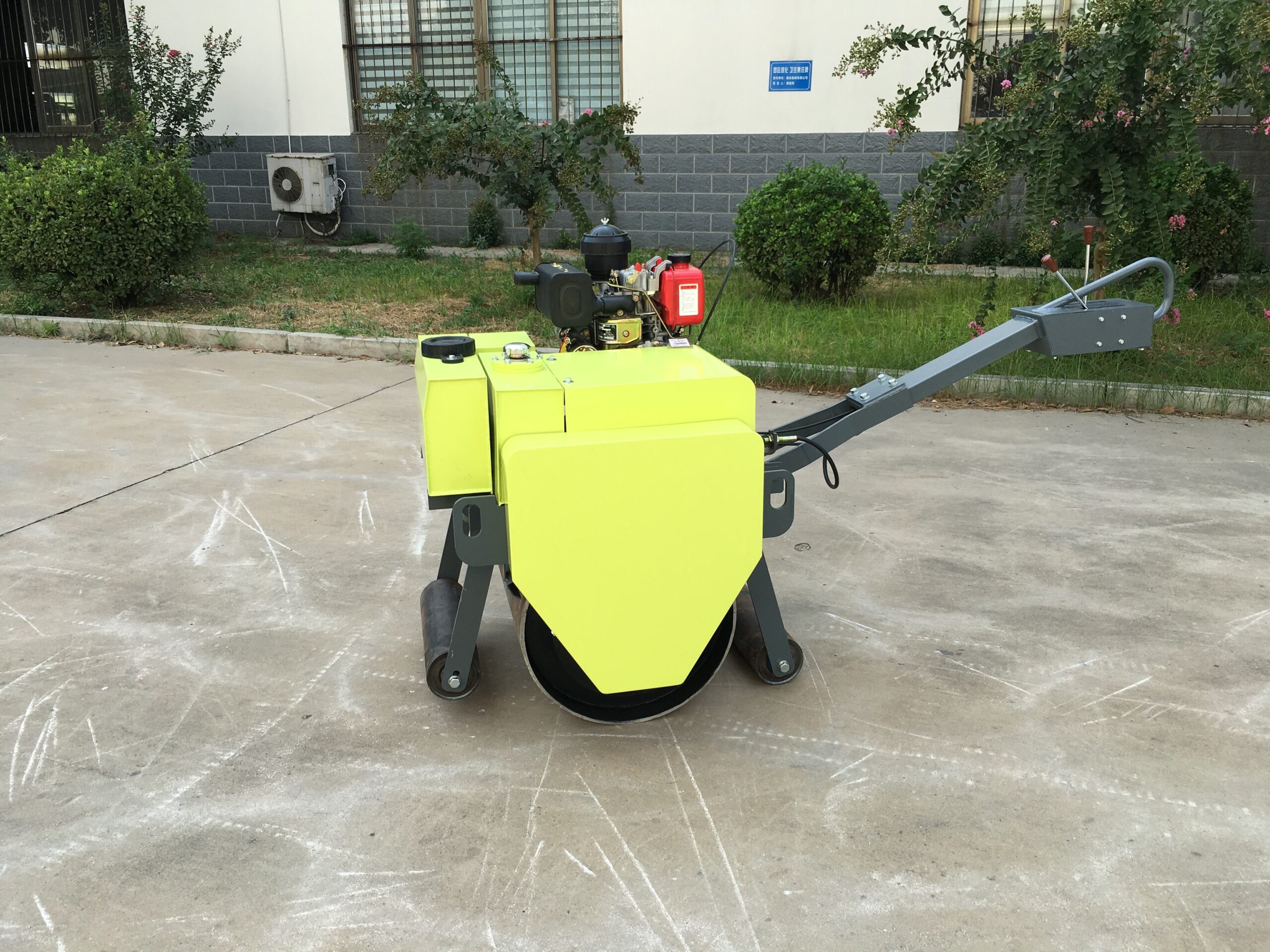 SVH700 | 550KG | Vibratory Roller 