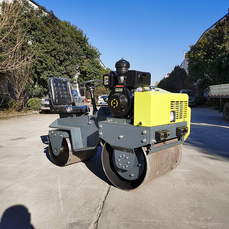 SVH70 | 800KG Vibratory Roller